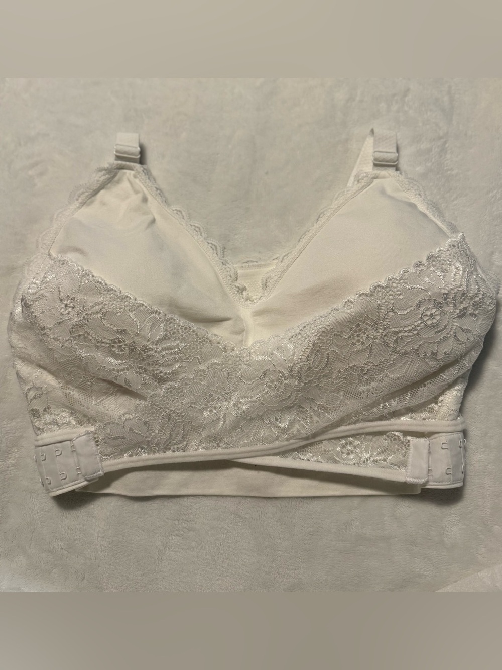 CaraMia Wireless Lace Comfort Bra White Size 3X Seamless Lace Plus Size